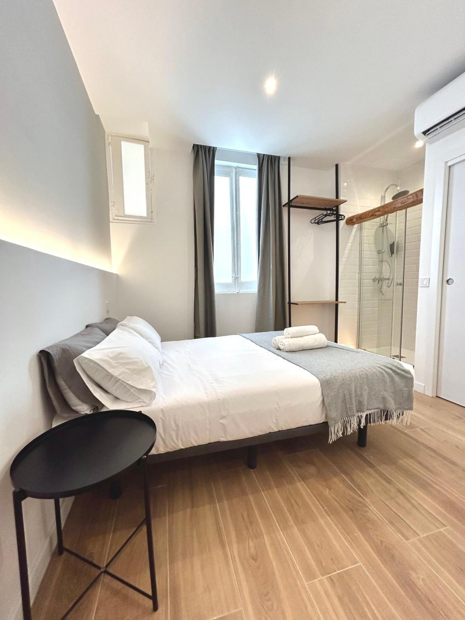 Hotel Casa De Huespedes San Andres Madrid Esterno foto