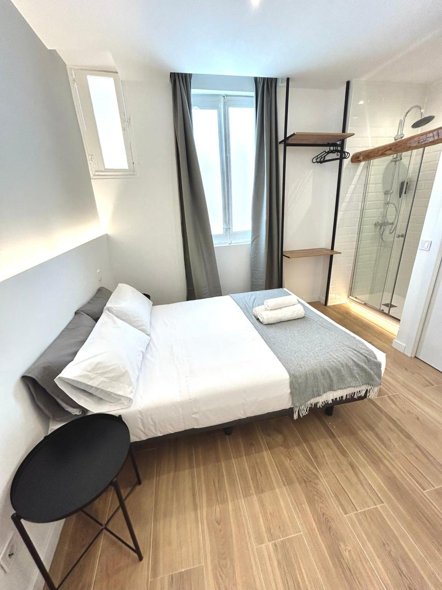 Hotel Casa De Huespedes San Andres Madrid Esterno foto